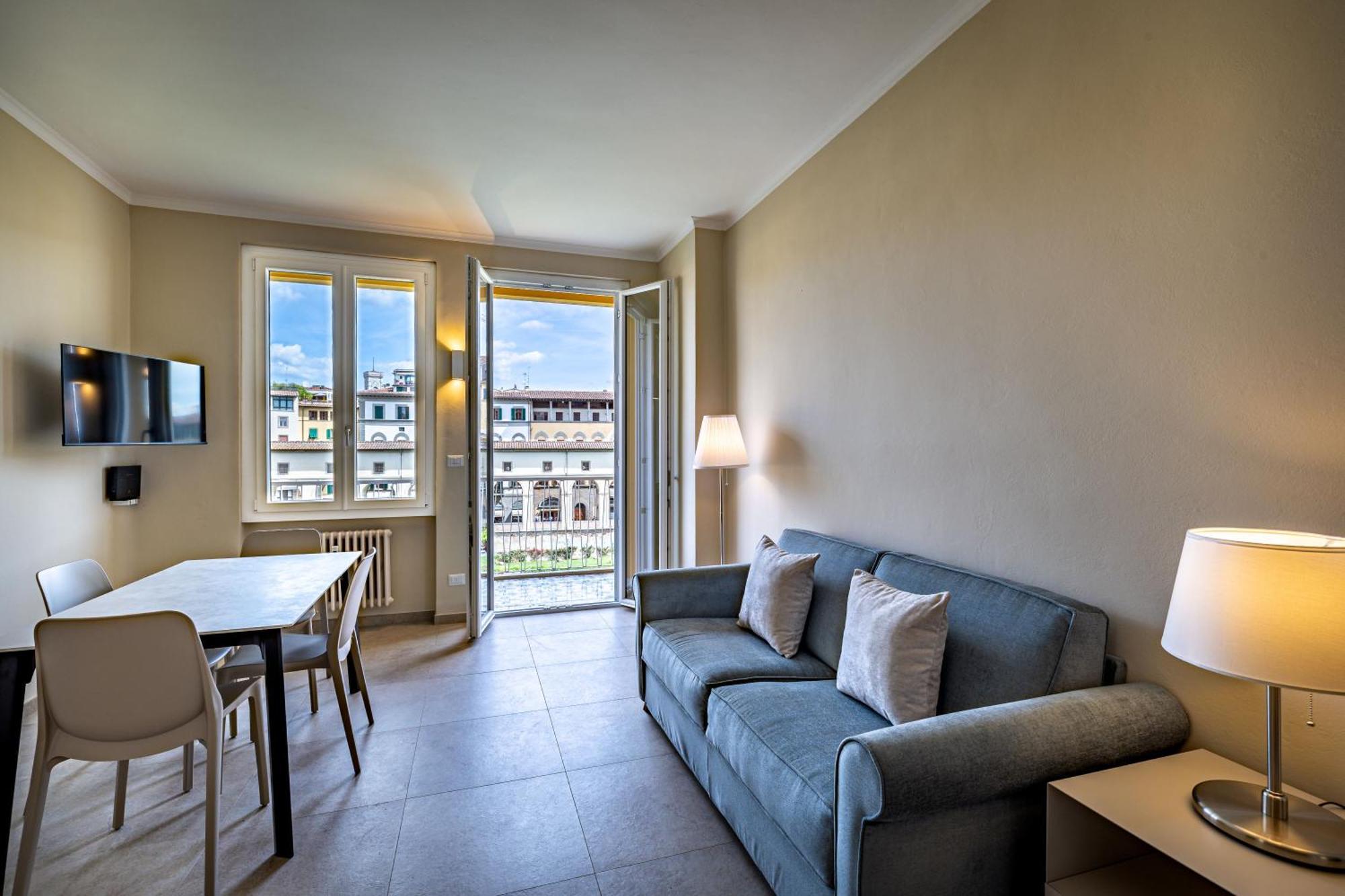 Yd Balcony On Pontevecchio View Apartment Florence Exterior photo